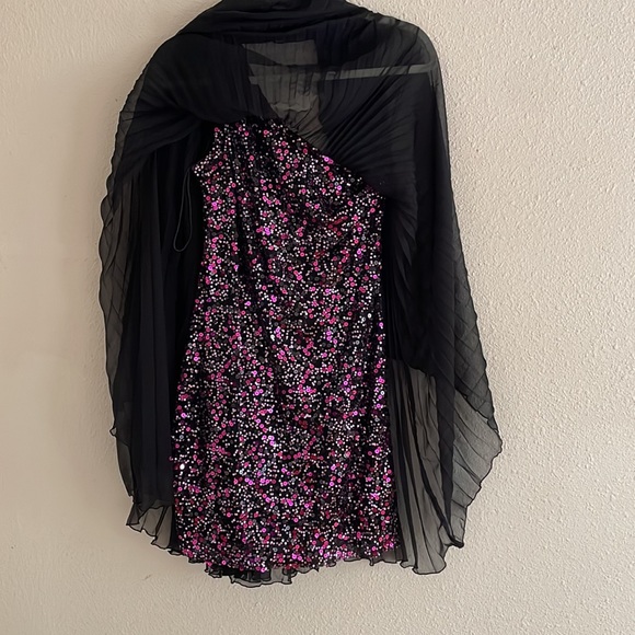 Badgley Mischka Sequin Cocktail Dress - Picture 4 of 7